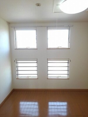 ブライト　ガーデン　ＵＮＯの物件内観写真