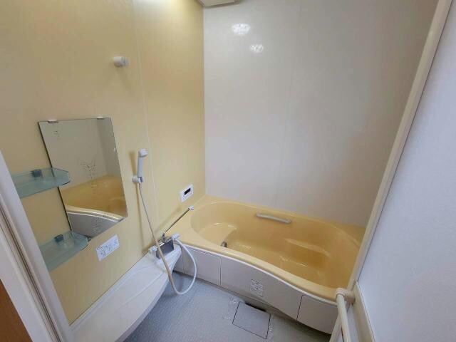 レジデンス鹿島の物件内観写真