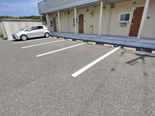 ヴィレッジロイヤル中央台吉野谷　Bの物件外観写真