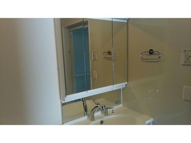 アズール　Eの物件内観写真