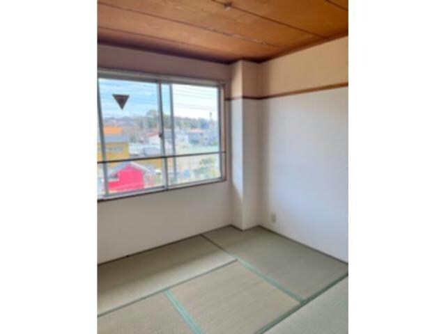 ロイヤルプラザの物件内観写真