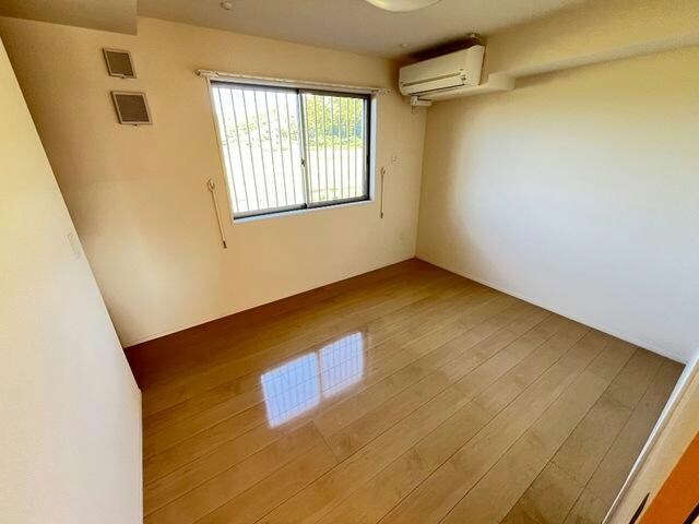 グリーンヒルの物件内観写真