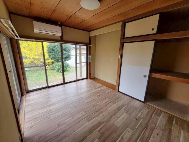 上野原貸家の物件内観写真