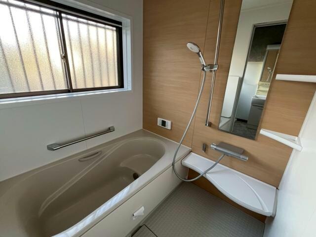 高坂御殿貸家の物件内観写真