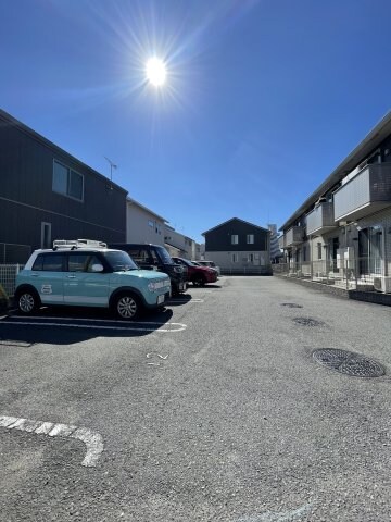 プラティーク　ハバラの物件外観写真