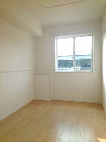 ラメールＢの物件内観写真