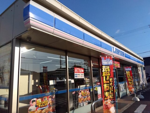 レオパレスクリスマスローズの物件外観写真