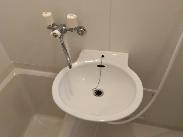 レオパレスクリスマスローズの物件内観写真