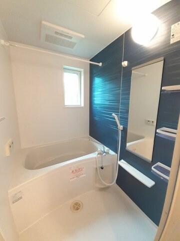 アスランリバーウエストＢの物件内観写真