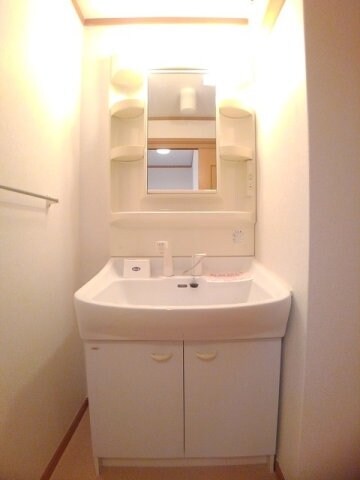 セレーノＢの物件内観写真