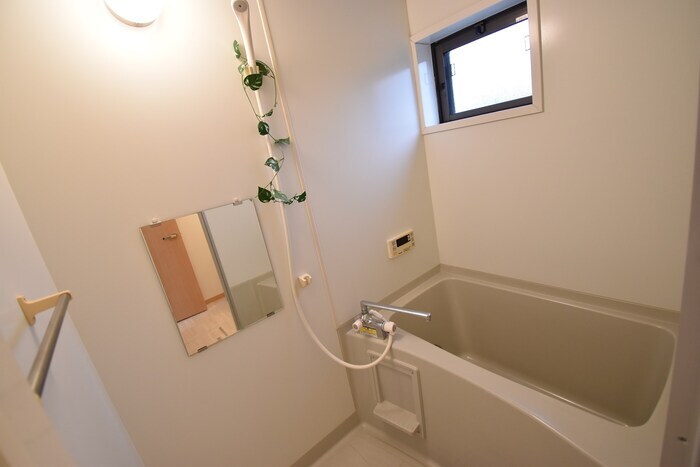 フォンターナ伏石　B棟の物件内観写真