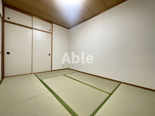 サーパス木太公園の物件内観写真