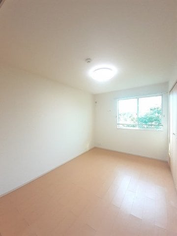 ナリッシュＬｅｅ　Ⅱの物件内観写真