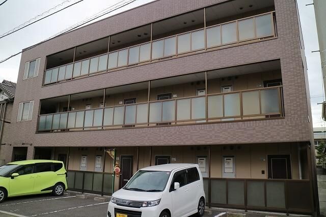 メゾン・ドゥ・ボヌールの物件外観写真