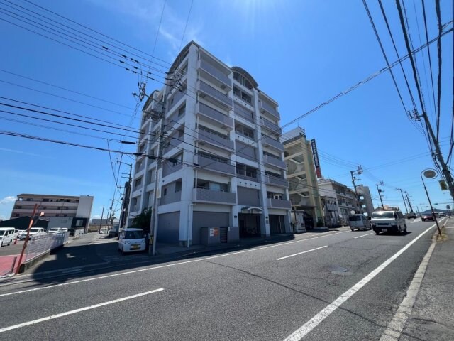 キュービックパレスの物件外観写真