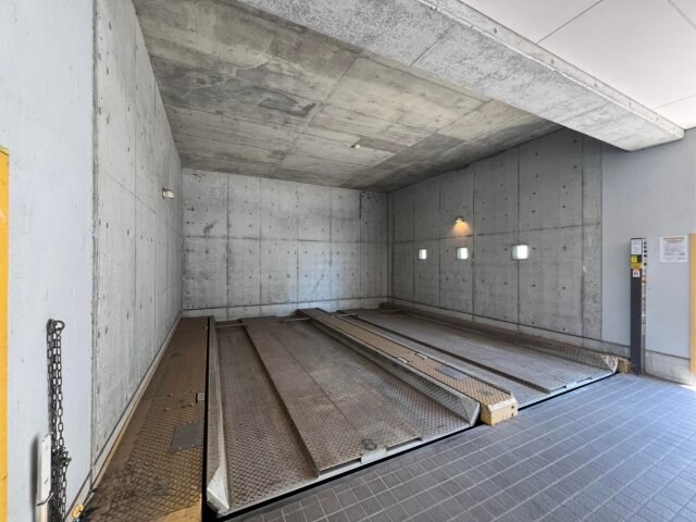 キュービックパレスの物件外観写真