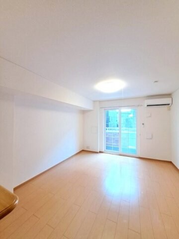 アベンシス５の物件内観写真