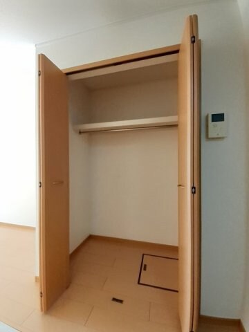 アベンシス５の物件内観写真