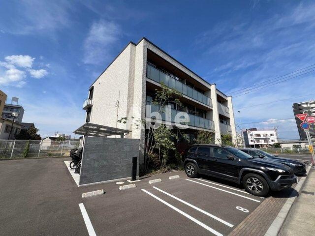 バルビゾン花園の物件外観写真