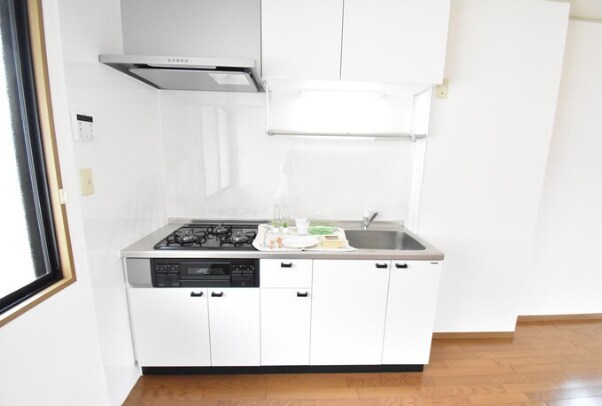 ファミール河野　A棟の物件内観写真