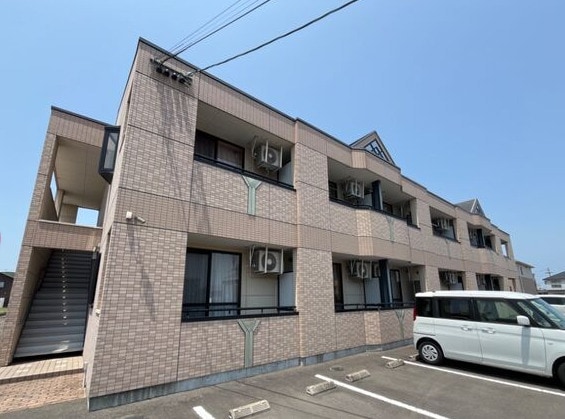 プランドールの物件外観写真