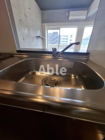 コリドール中央の物件内観写真