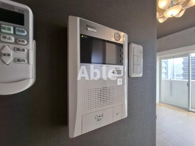 コリドール中央の物件内観写真