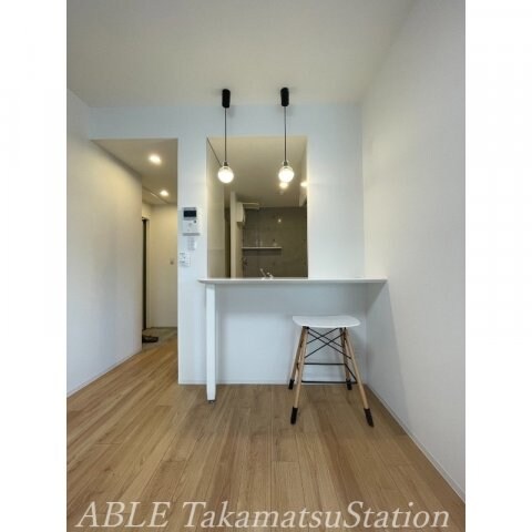 コリドール丸の内パークの物件内観写真