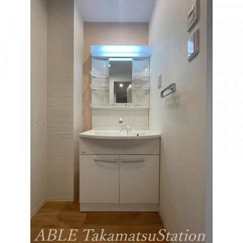 コリドール丸の内パークの物件内観写真