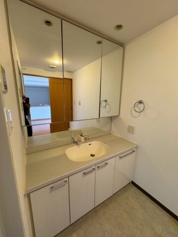 ロイヤルガーデン太田中央公園の物件内観写真