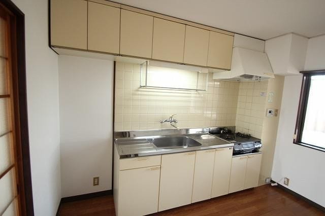 三条駅前ハイツの物件内観写真