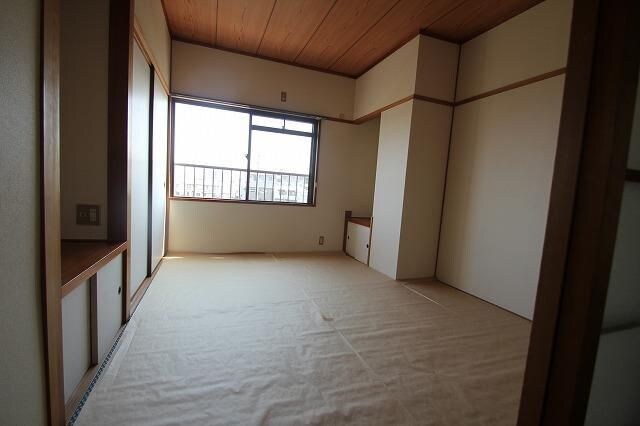 三条駅前ハイツの物件内観写真