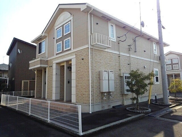 リバティハウスＢの物件外観写真