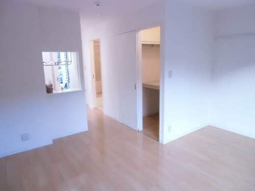 ディアス西宝町の物件内観写真