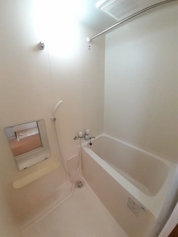 エム・ビューラー　Ｂの物件内観写真