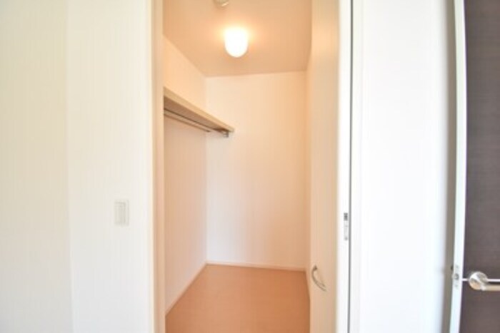 ロータス宇多津の物件内観写真