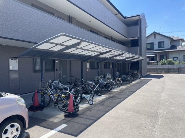 フォブールトロワやくりBの物件内観写真