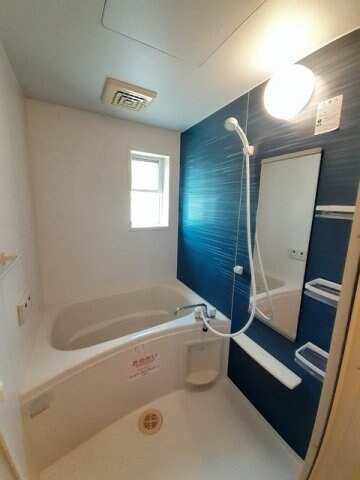 アベンシス７の物件内観写真