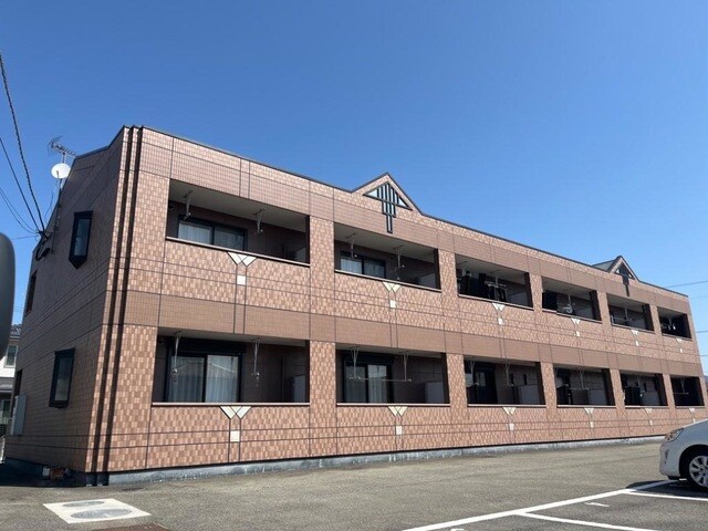 プランドールの物件外観写真