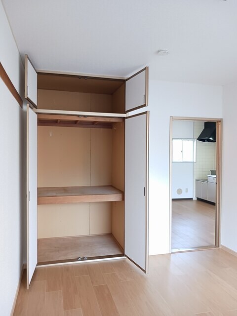 ニューシティー八栗口Ｂの物件内観写真