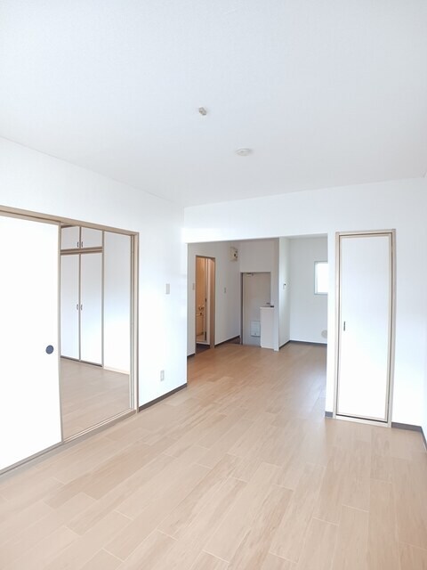 ニューシティー八栗口Ｂの物件内観写真