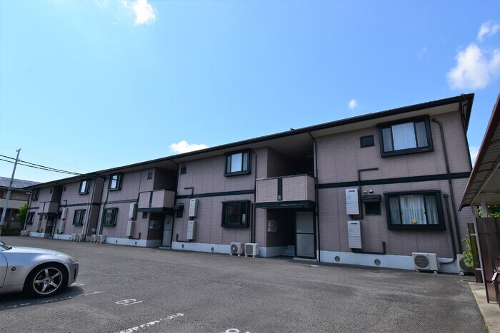 ユイマール　ガーデン　B棟の物件外観写真