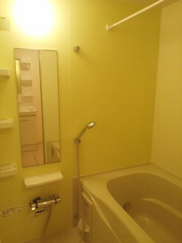 ルルディ　Ａの物件内観写真