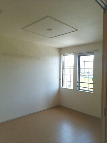 ルルディ　Ａの物件内観写真