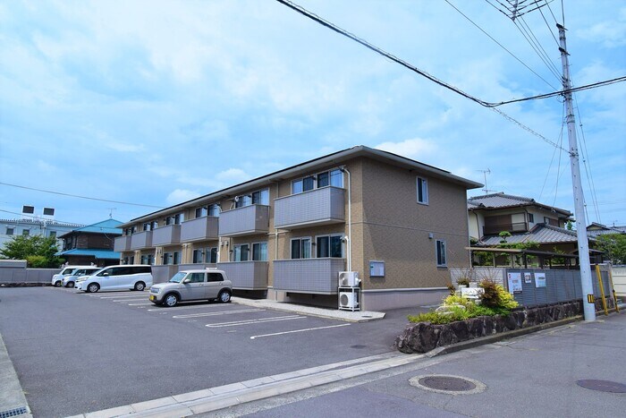 SALZの物件外観写真