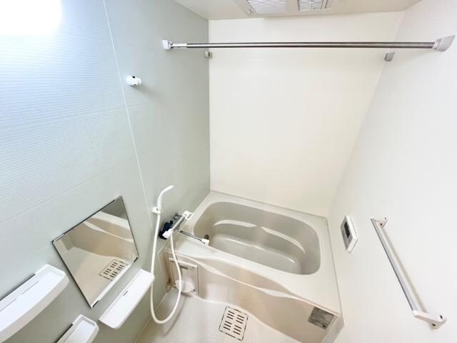 カーサ・フェリーチェ香西の物件内観写真