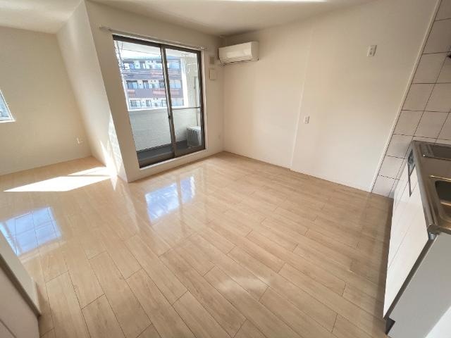 カーサ・フェリーチェ香西の物件内観写真