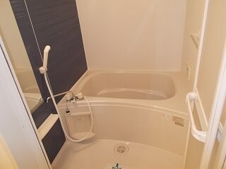 エレガンシア・ブローテⅠの物件内観写真