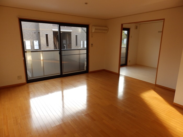 グレイスフル屋島　Ｂ棟の物件内観写真