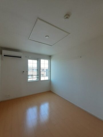 オーブ下田井Ｄの物件内観写真